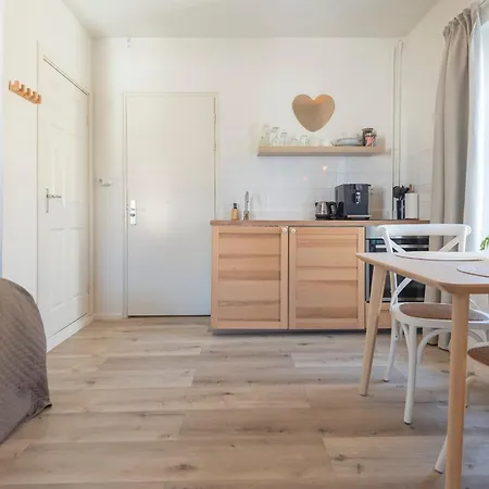 Boutique Bennekom - Studio's & *